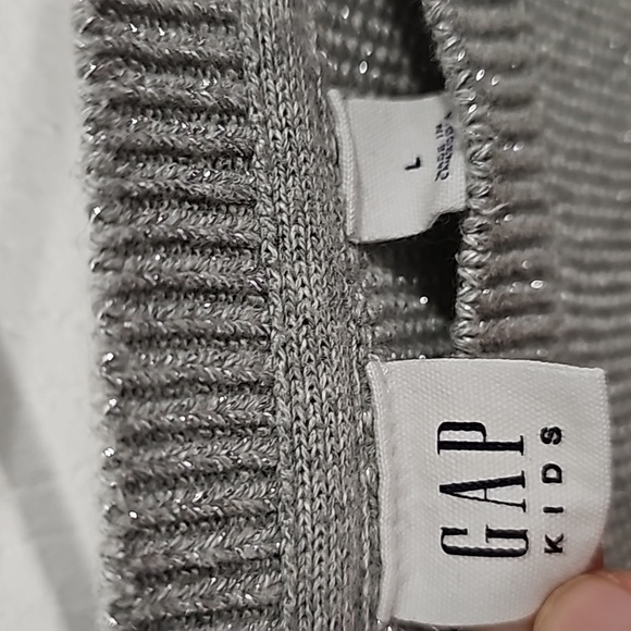 Glitter Gap sweater - Picture 5 of 8